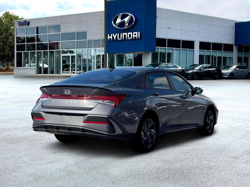 New 2026 Hyundai Elantra Sport image 6