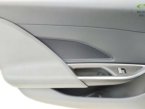 Used 2024 Lucid Air Touring AWD/4WD image 28