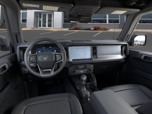 New 2026 Ford Bronco Badlands AWD/4WD image 9