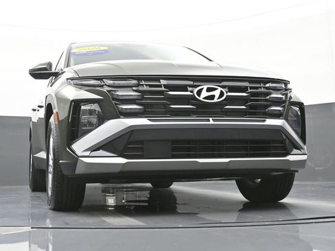 Certified 2026 Hyundai Tucson SE image 49