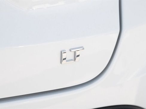 New 2026 Chevrolet Trax LT w/ Driver Confidence Package image 13