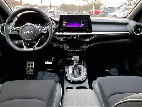 Used 2024 Kia Forte GT-Line image 14