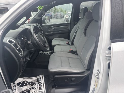 Used 2022 RAM 1500 Big Horn AWD/4WD image 12