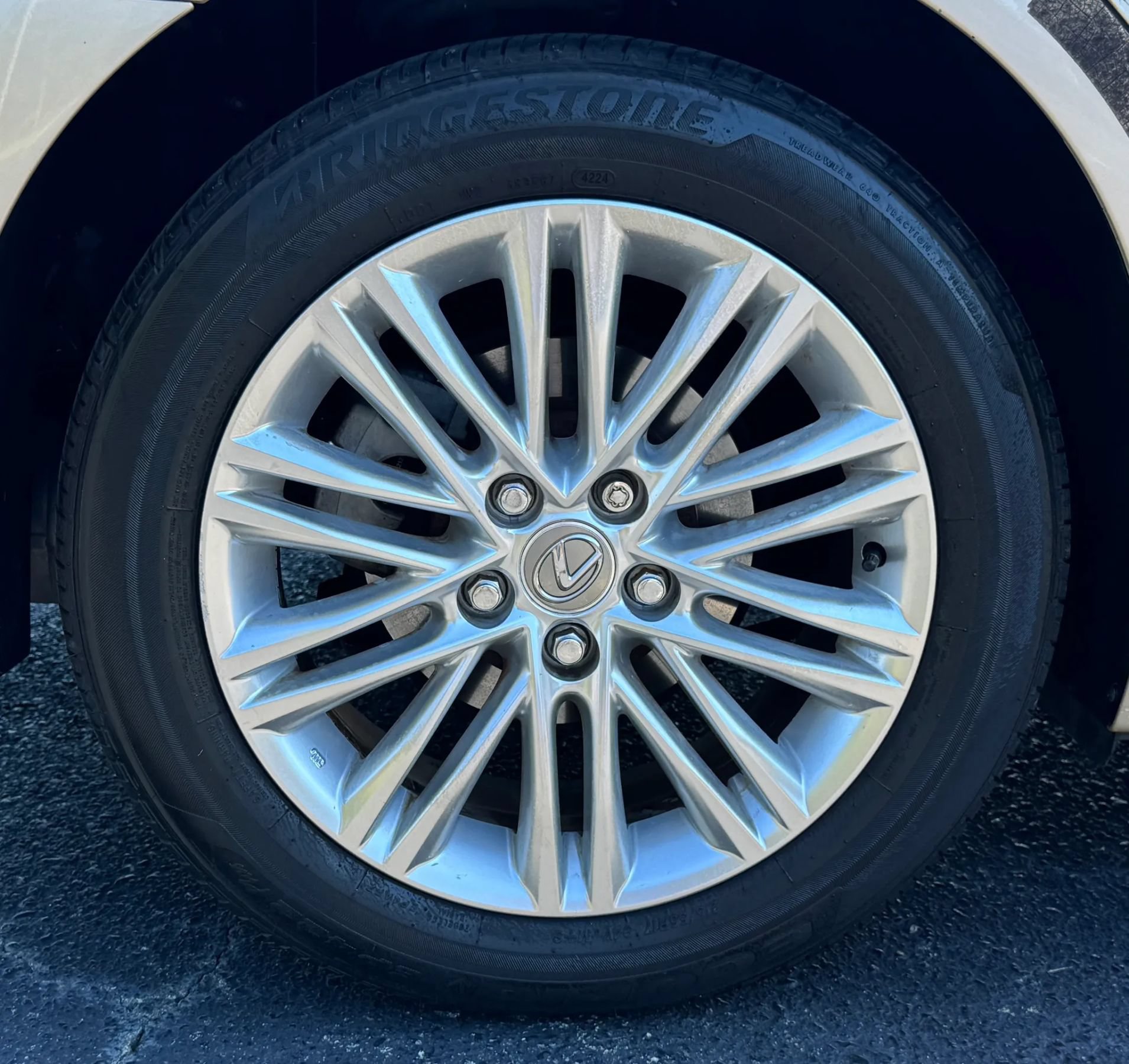 Used 2014 Lexus ES 350 w/ Luxury Package FWD image 8