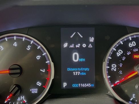 Used 2021 Toyota RAV4 LE image 21