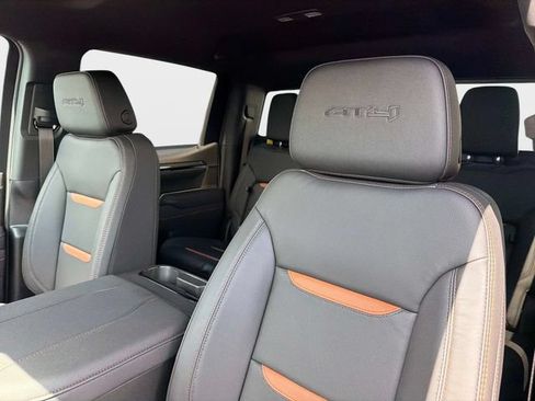 New 2026 GMC Sierra 1500 AT4 w/ AT4 Premium Package AWD/4WD image 20
