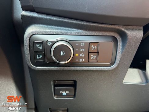 New 2025 Ford Bronco Outer Banks image 11