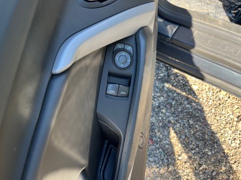 Used 2021 Chevrolet Camaro LT image 45