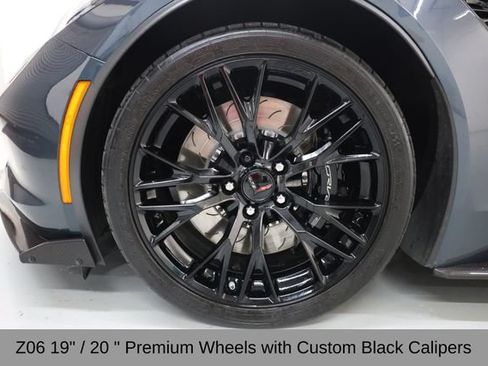 Used 2019 Chevrolet Corvette Z06 RWD image 29