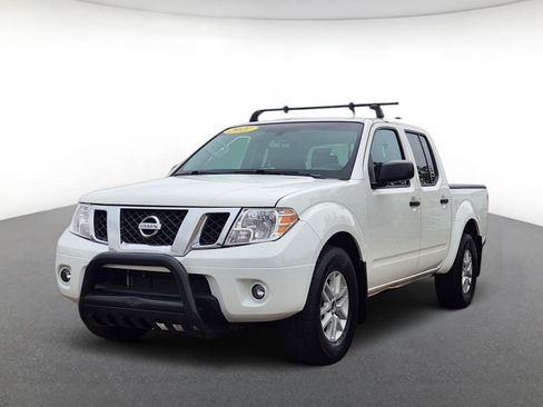 Used 2021 Nissan Frontier SV AWD/4WD image 2