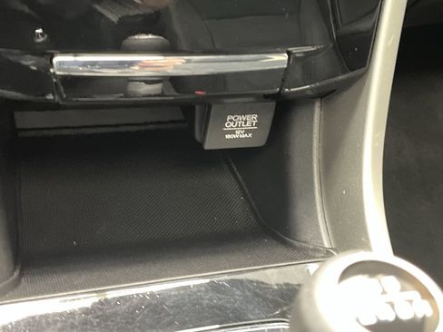 Used 2017 Honda Accord EX image 21