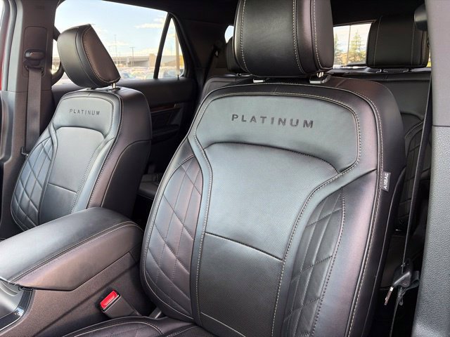 Used 2019 Ford Explorer Platinum AWD/4WD image 13