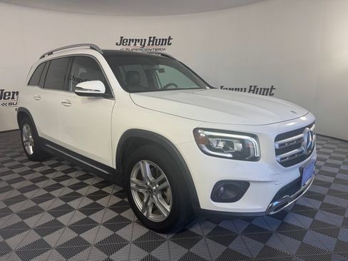 Used 2021 Mercedes-Benz GLB 250 4MATIC image 6