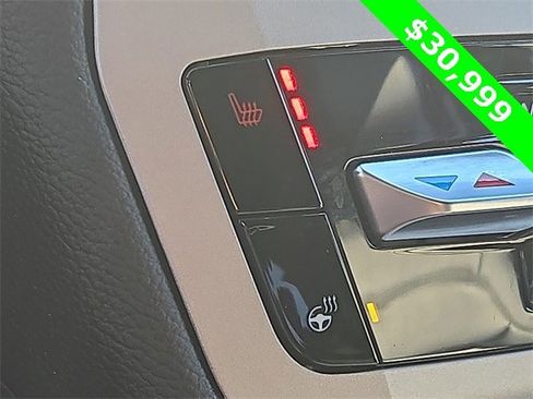 Used 2023 Ford Explorer XLT w/ Equipment Group 202A image 25