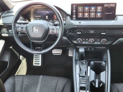 Used 2023 Honda Accord Sport image 25