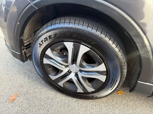 Used 2016 Toyota RAV4 LE image 14