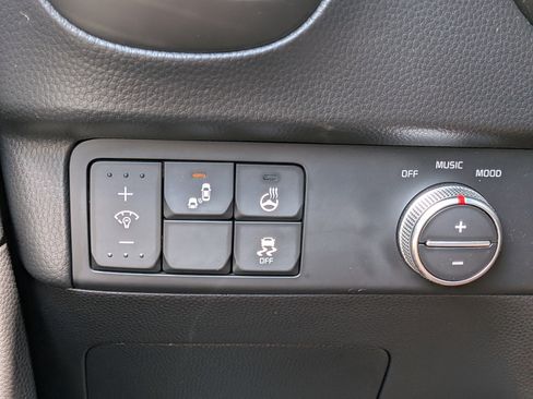 Used 2017 Kia Soul ! w/ Tech Package image 23