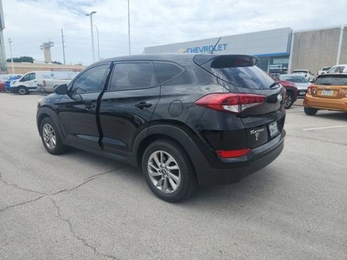 Used 2018 Hyundai Tucson SE FWD image 3