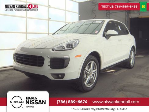 Used 2017 Porsche Cayenne Platinum Edition image 1