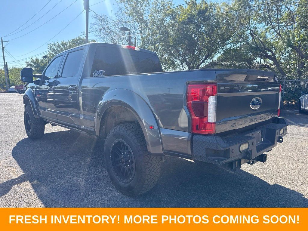 Used 2019 Ford F250 Lariat w/ Lariat Ultimate Package AWD/4WD image 4