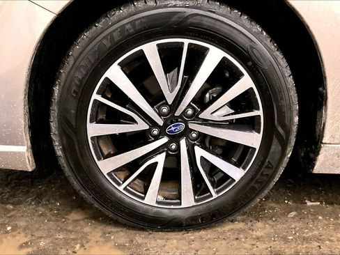 Used 2018 Subaru Legacy 2.5i Premium image 8