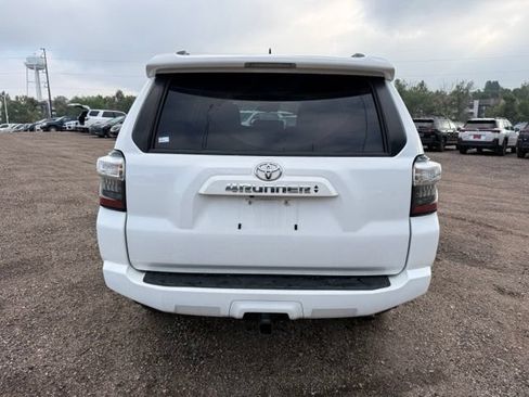 Used 2023 Toyota 4Runner SR5 Premium w/ Moonroof Package AWD/4WD image 4