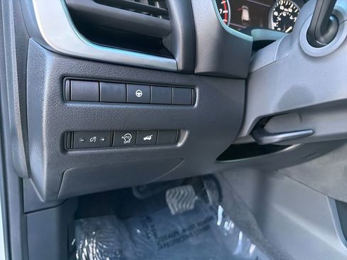 Used 2026 Nissan Rogue SV AWD/4WD image 20