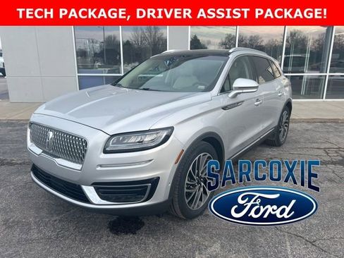 Used 2019 Lincoln Nautilus Reserve image 24
