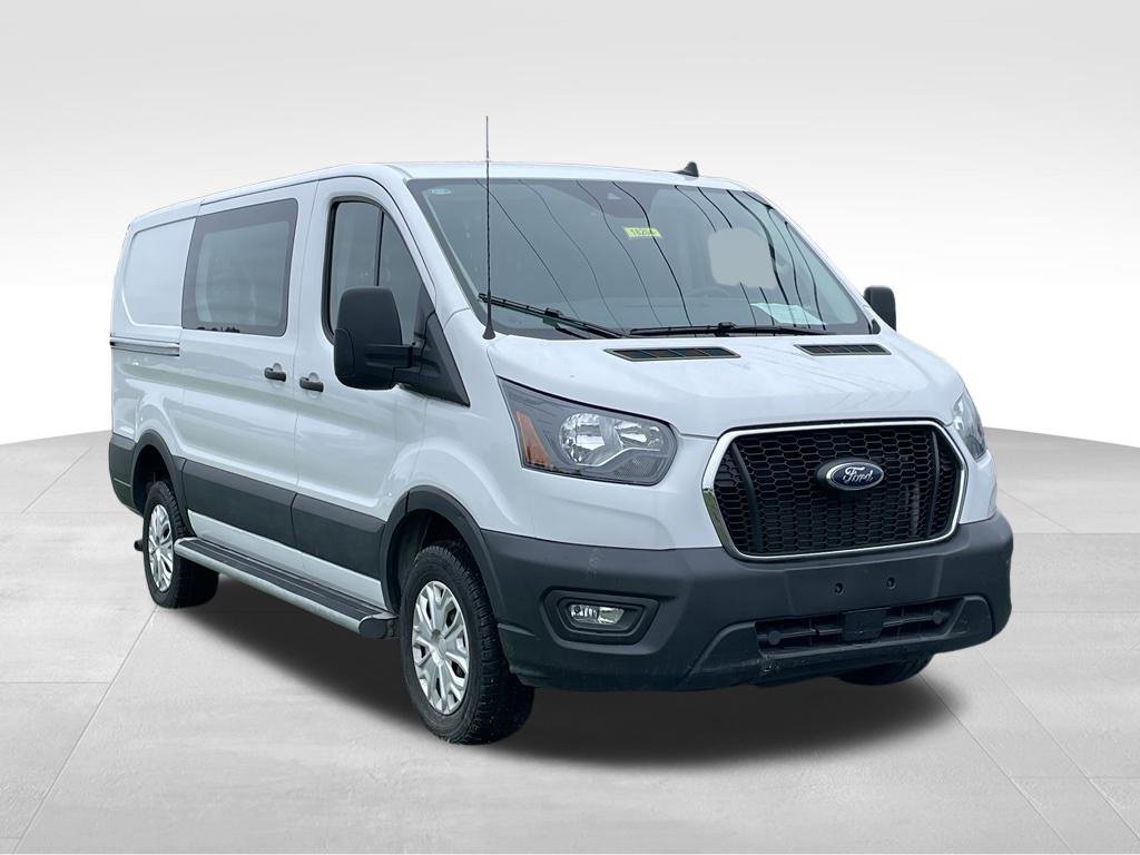Used 2025 Ford Transit 250 Low Roof w/ Exterior Upgrade Package RWD image 3