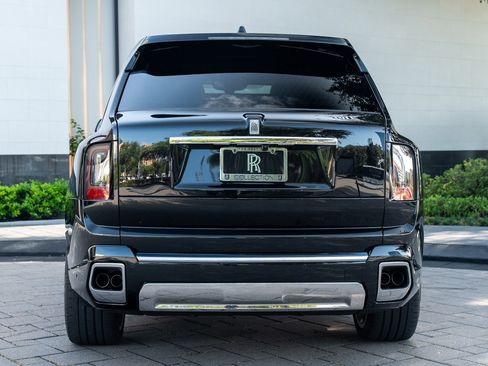 Used 2025 Rolls-Royce Cullinan image 49