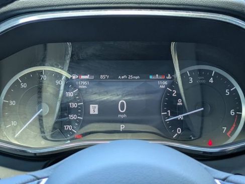 Used 2022 Jaguar XF R-Dynamic SE AWD/4WD image 29