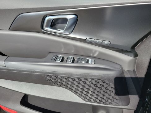New 2026 Kia Carnival SX FWD image 18