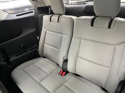 New 2026 Ford Explorer Active w/ Active Comfort Package AWD/4WD image 44
