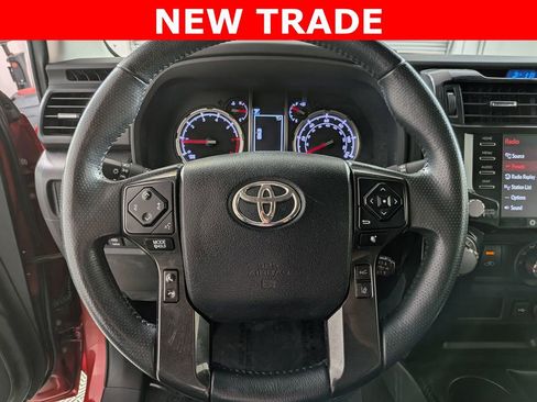Used 2022 Toyota 4Runner TRD Off-Road Premium AWD/4WD image 13
