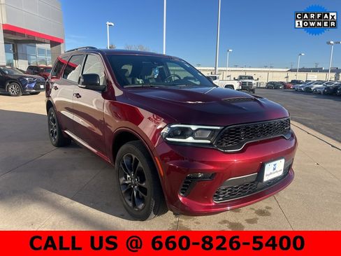 Used 2023 Dodge Durango GT image 3