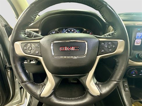 Used 2017 GMC Acadia Denali w/ Technology Package image 12