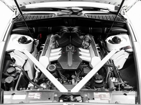 Used 2013 Rolls-Royce Phantom Drophead Coupe RWD image 74