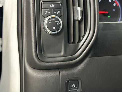 Used 2021 GMC Sierra 1500 2WD Regular Cab image 17