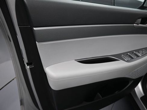 Used 2025 Hyundai Palisade SEL FWD image 13