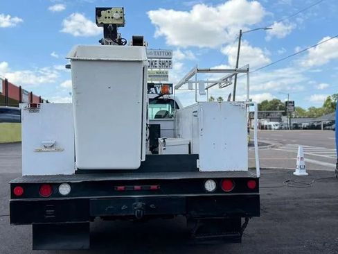 Used 2000 Ford F550 2WD Regular Cab Super Duty image 12