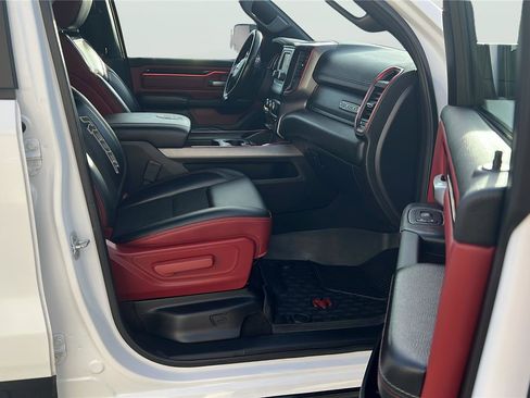 Used 2019 RAM 1500 Rebel image 13