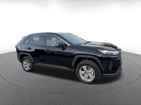 Used 2025 Toyota RAV4 LE image 2