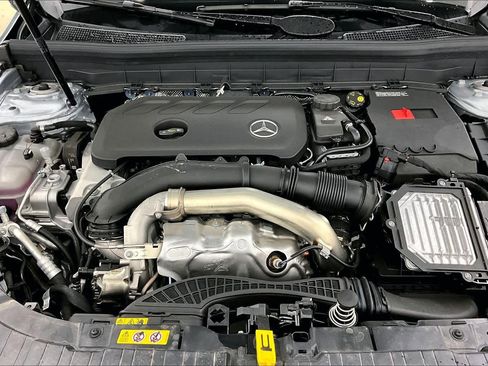 New 2026 Mercedes-Benz GLB 250 image 16