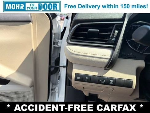 Used 2019 Toyota Camry LE w/ Carpet Mat Package FWD image 16