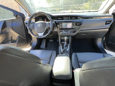 Used 2016 Toyota Corolla S Premium image 18