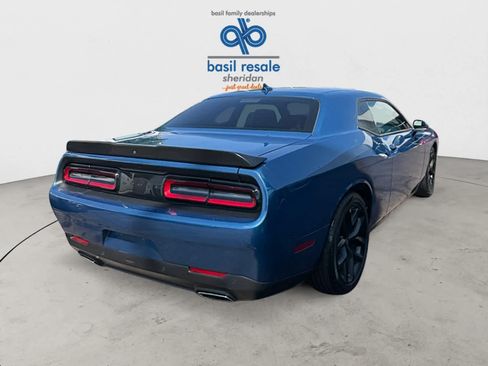 Used 2022 Dodge Challenger GT w/ Plus Package RWD image 7