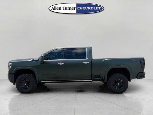 Used 2024 GMC Sierra 2500 Denali w/ Denali Reserve Package AWD/4WD image 6