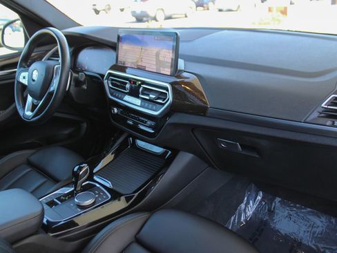 Used 2022 BMW X3 xDrive30i w/ Premium Package 2 image 17