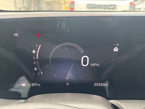 Used 2025 Buick Encore GX Preferred image 40