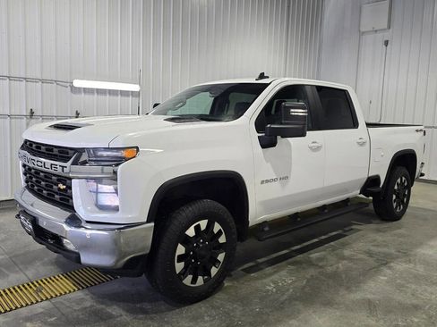 Used 2020 Chevrolet Silverado 2500 LT w/ True North Edition image 2